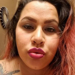 Meet your Posher, Alisha